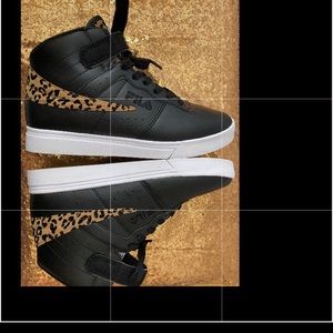 Leopard print , black and white Fila shoes. Clean and ready to wear